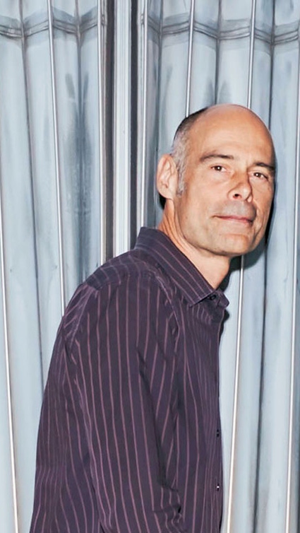 Professor Stefan Gössling im Porträt Professor Stefan Gössling im Porträt