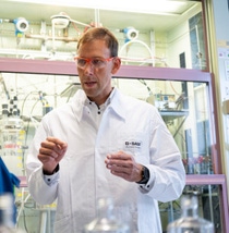 Arnd Garsuch in his lab.