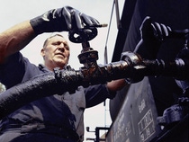 Crude oil feed at Wintershall Crude oil feed at Wintershall