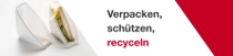 Ein Sandwich, teilweise in eine weiße Plastikverpackung eingewickelt, liegt auf der linken Seite des Bildes. Rechts steht der Text: „Verpacken, schützen, recyceln.“ Ein Sandwich, teilweise in eine weiße Plastikverpackung eingewickelt, liegt auf der linken Seite des Bildes. Rechts steht der Text: „Verpacken, schützen, recyceln.“